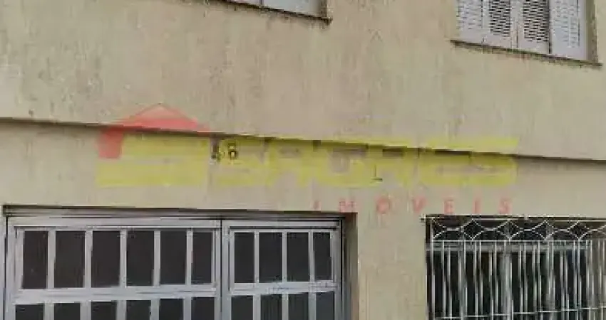 Sobrado com 03 dormitórios Por R$ 2.800,00