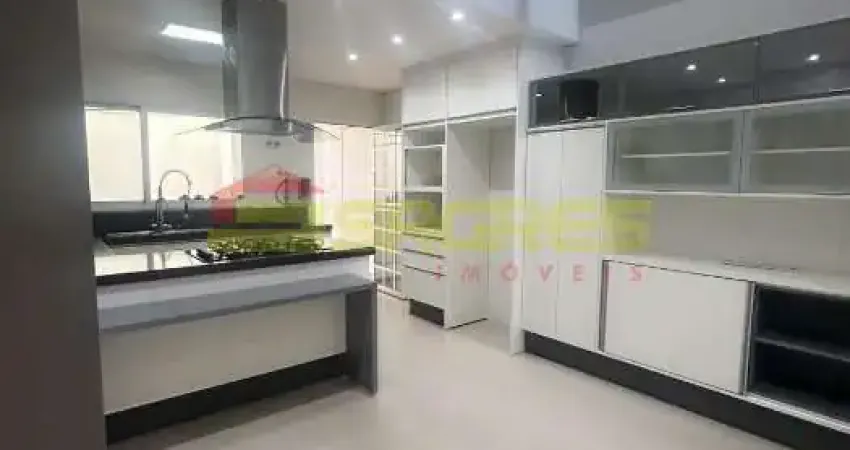 Casa com 3 quartos para alugar na Rua Casa Forte, 764, Água Fria, São Paulo