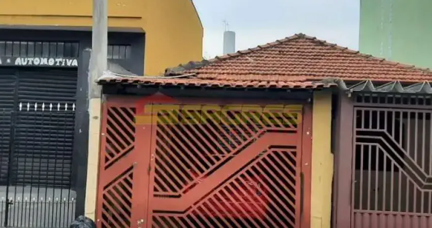 Casa com 2 quartos à venda na Rua Chico Pontes, 228, Carandiru, São Paulo