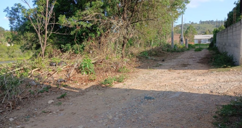 'Terreno á venda com 2.520 mts , bairro laranjal Atibaia/SPCod:210'