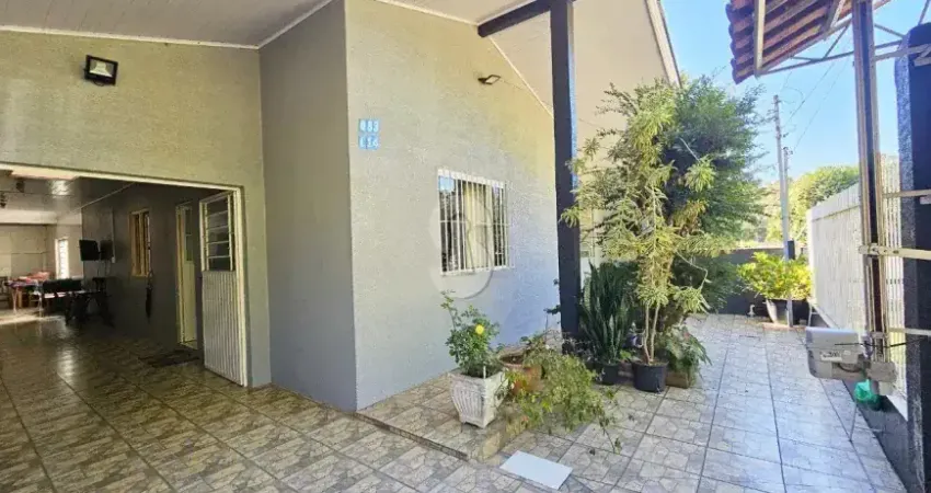 Casa a venda em Guarujá