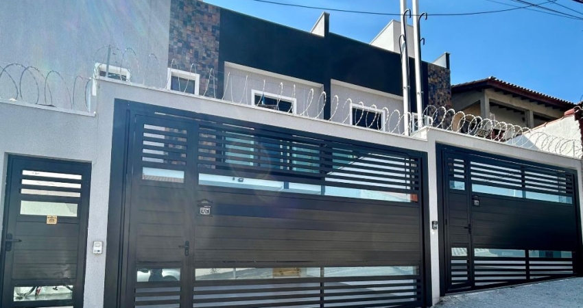 Casa com 2 quartos para alugar na Rua Petrogrado, 1103, Jardim Santo Alberto, Santo André