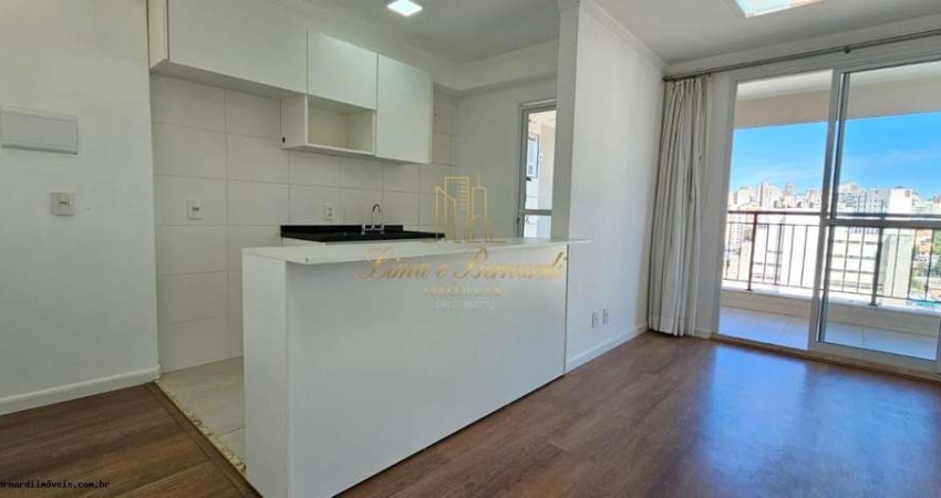 Apartamento para Locação em São Paulo, Barra Funda, 2 dormitórios, 1 suíte, 1 banheiro, 1 vaga