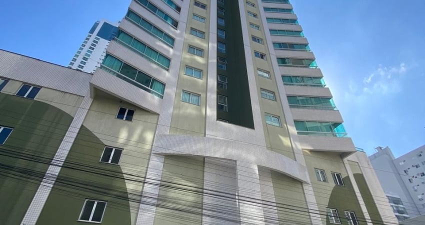 Apartamento com 2 quartos para alugar na Rua 2400, Centro, Balneário Camboriú