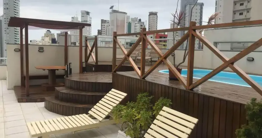 Apartamento com 3 quartos para alugar na Rua 3310, Centro, Balneário Camboriú