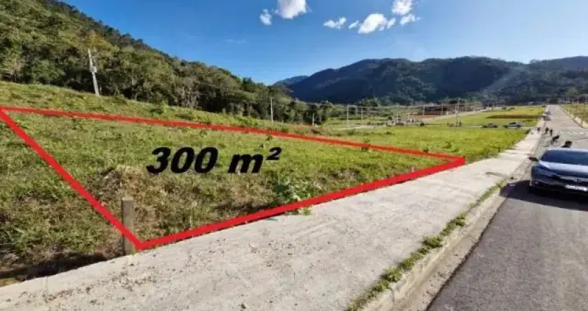 Terreno à venda no Rio Pequeno, Camboriú 