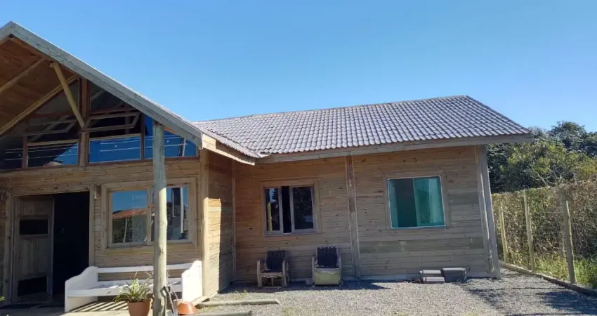 Casa com 2 quartos à venda na Avenida Dom Henrique II, Praia do Ervino, São Francisco do Sul