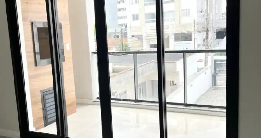 Lindo apartamento no bairro são joão. bairro em grande crescimento.