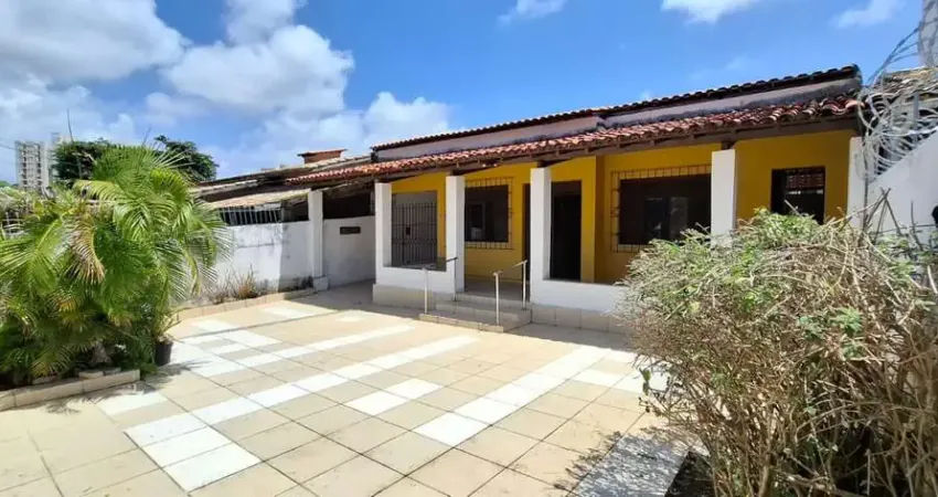 Casa para Venda em Salvador, Pituba, 3 dormitórios, 2 suítes, 4 banheiros, 3 vagas