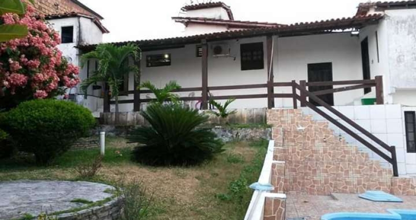 Casa para Venda em Camaçari, Barra do Pojuca (Monte Gordo), 4 dormitórios, 2 suítes, 3 banheiros, 4 vagas
