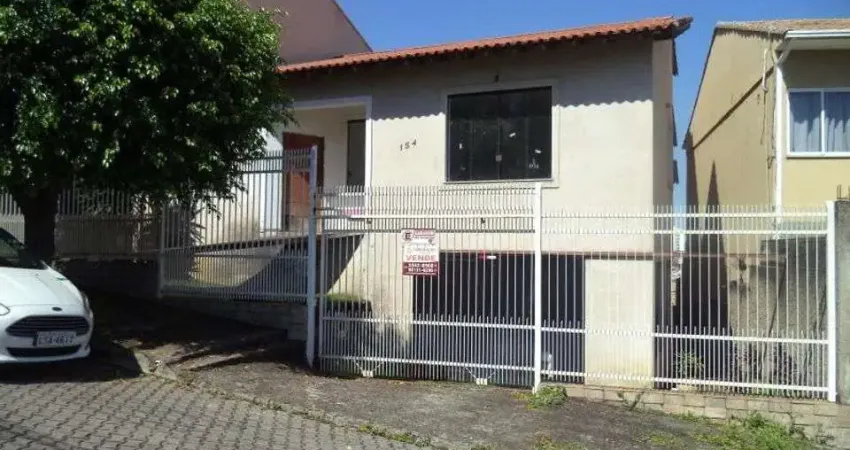Casa para Venda em Volta Redonda / RJ no bairro Village Santa Helena