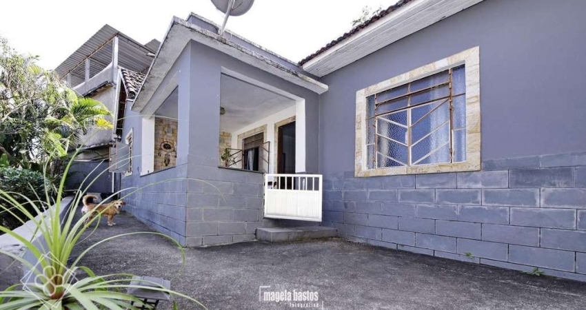 Casa para Venda em Barra Mansa / RJ no bairro Vila Orlandélia