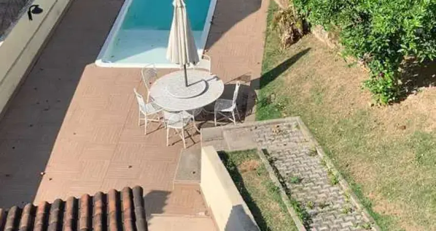 Casa para Venda em Barra Mansa / RJ no bairro Santa Rosa