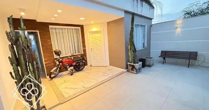 Casa para Venda em Barra Mansa / RJ no bairro Santa Rosa