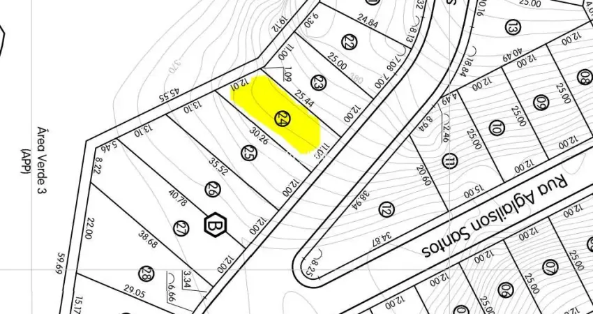 Lote a venda no bairro santa rita do zarur, em volta redonda/rj.