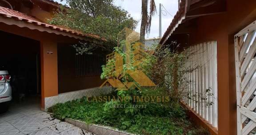 Casa Térrea com Mezanino, 2 dormitórios sendo 1 suíte, 7 vagas com edícula - R$ 480 mil