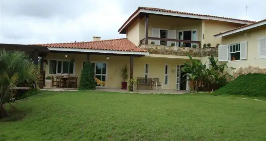 BELISSIMA RESIDENCIA NO CONDOMINIO VILLE CHAMONIS - ITATIBA/SP