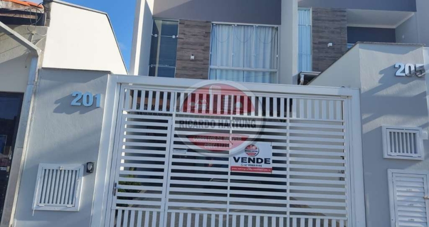 Casa com 3 quartos à venda no Garcia, Blumenau 