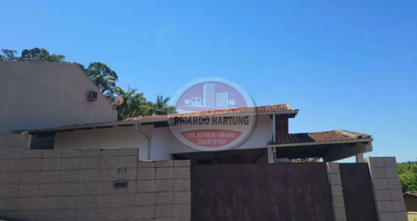 Casa com 5 quartos à venda no Valparaíso, Blumenau 