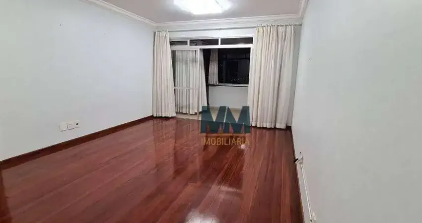Apartamento com 3 dormitórios à venda, 205 m² por R$ 580.000,00 - Nossa Senhora da Abadia - Uberaba/MG
