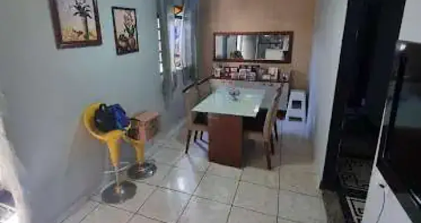 Casa com 3 quartos à venda na Rua São Carlos, Leblon, Uberaba