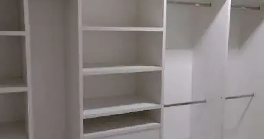 Casa com 3 quartos à venda na Rua Sílvio Sidney Pinto, Jardim Nenê Gomes, Uberaba