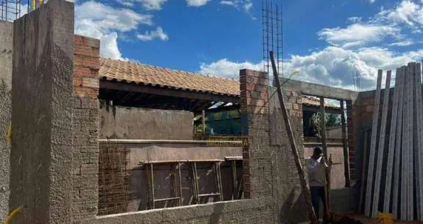 Rancho com 5 dormitórios à venda, 365 m² por R$ 3.500.000 - T Pequeno - São Sebastião/SP