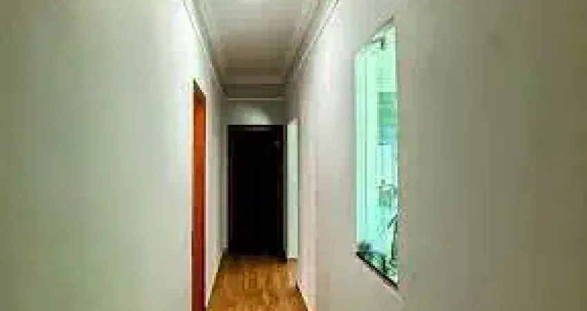 Casa com 3 quartos à venda na Rua Maria Salomé Glauss Célia, Jardim do Lago, Uberaba