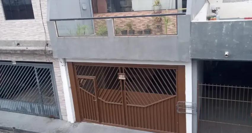 Aceito permuta com Chácara em Interior próximo de Itu/Salto/Indaiatuba/Campinas e região . Casa com escritura e IPTU isento. Sobrado com 4 quartos, sendo 2 suítes, com garagem para 2 carros em Zona Su
