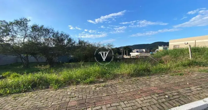 Terreno à venda na Rua Beija Flor, 1343, Bombas, Bombinhas