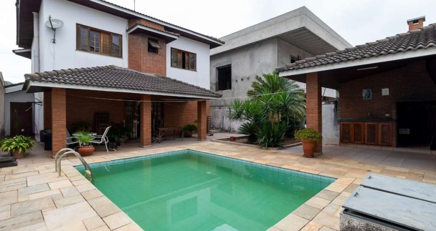 Casa no condomínio Condomínio Residencial Morada Das Flores para venda com 4 quartos, sendo 2 suítes, 268m²