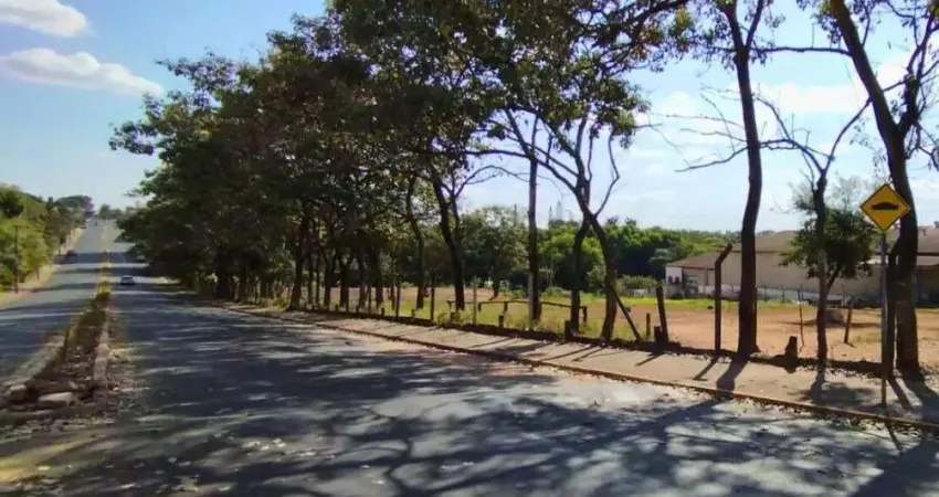 Terreno comercial à venda na Rua Daniel de Oliveira Carvalho, 140, Vila Nova, Porto Ferreira