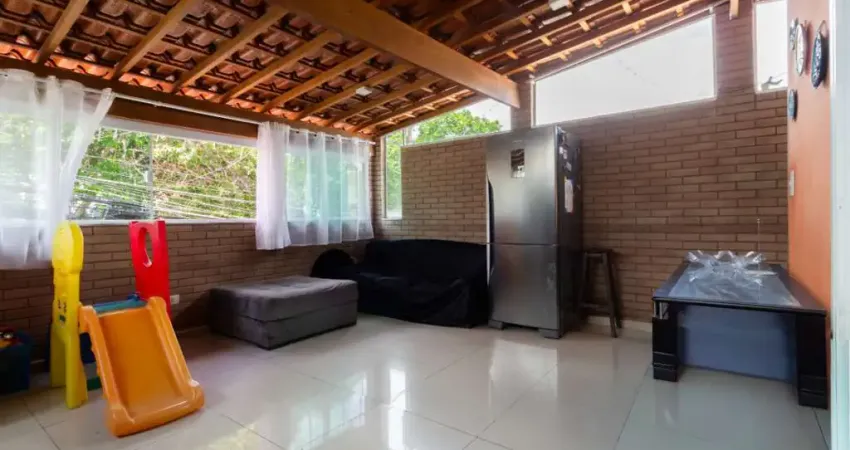 Casa para venda em Vila Romana com 6 quartos, sendo 1 suíte , 350m²