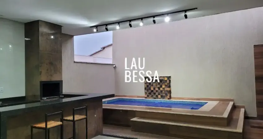 Vendo Casa lajeada sozinha no lote 3/4 sendo 1 suite, com aproximadamente 135m de área construída