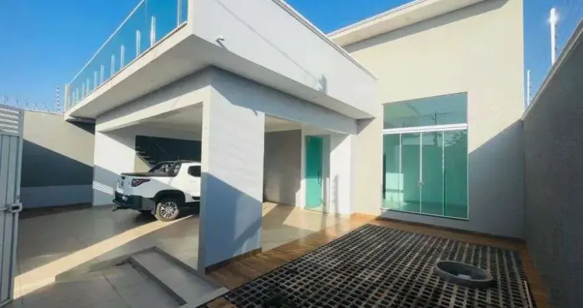 Casa à venda com vista para o lago, churrasqueira e armários embutidos em Rio Verde - GO