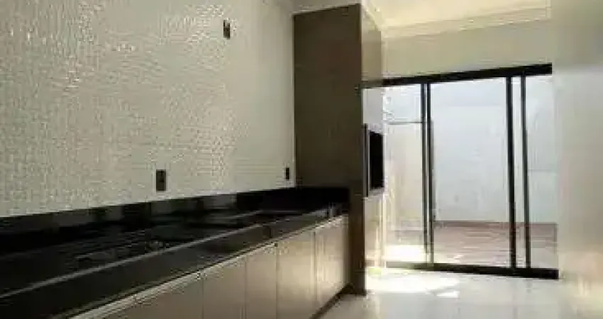 Casa à venda em Rio Verde - GO com área gourmet com churrasqueira, quintal e 3 quartos
