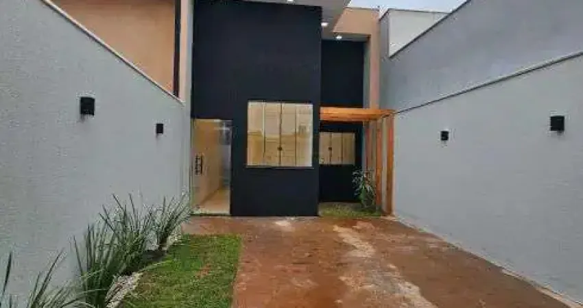 Casa á venda com cômodos aconchegantes, garagem coberta e 2 quartos em Rio Verde - GO