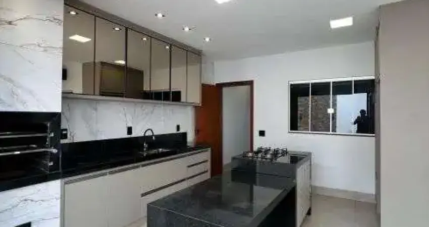 Casa à venda com jacuzzi, espaço amplo, 3 quartos e churrasqueira em Rio Verde - GO