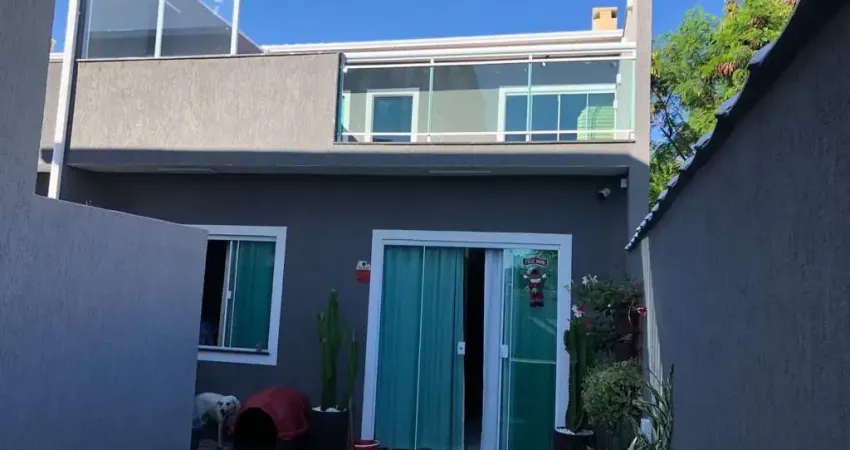Excelente duplex em um dos bairros mais valorizados de Rio das Ostras.