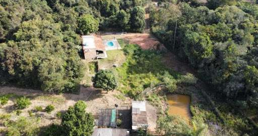 Sítio/Chácara com Agua corrente  à venda, 3000 m² por R$ 285.000 - Zona Rural - Itatiaiuçu/MG