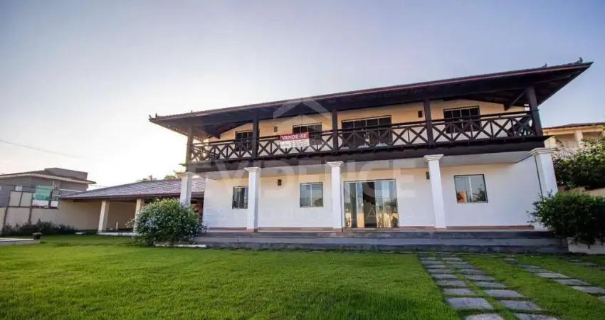 Linda Casa à Venda em Interlagos, Vila Velha – Estilo Fazenda, Próxima à Praia, Com Lazer Completo!.