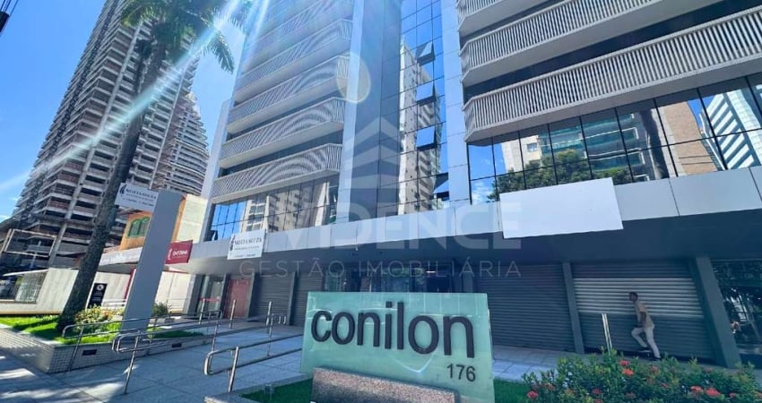 Salas comerciais para aluguel, cada uma com 35 m², 01 copa, 01 banheiro, excelente localização.