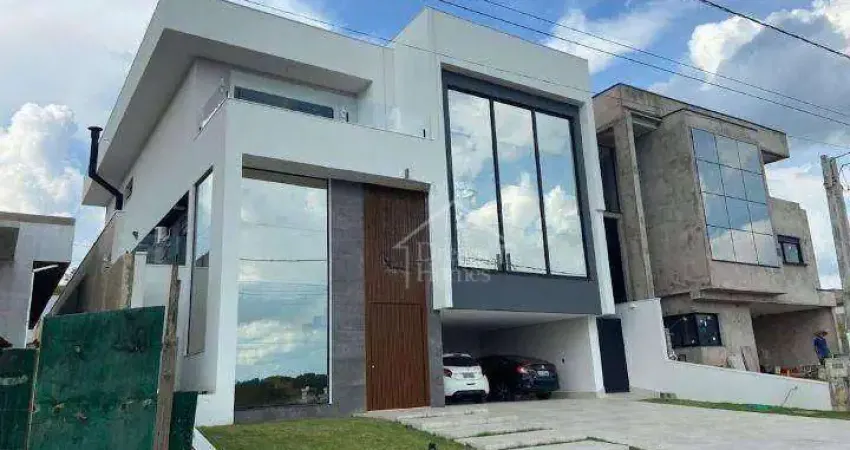 Casa Residencial à venda com 4 quartos - Louveira/SP