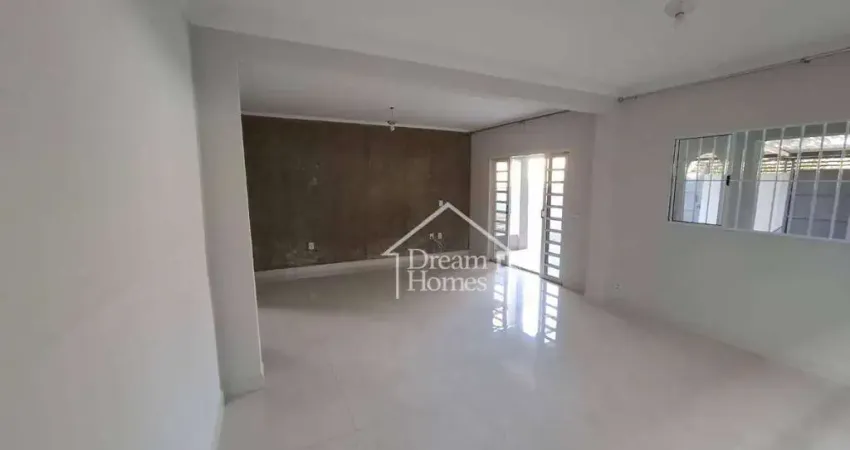 Casa com 2 quartos - venda por r$ 1.011.000 ou aluguel por r$ 3.600/mês - centro - vinhedo/sp