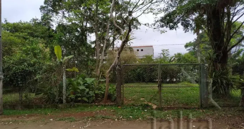 EXCELENTE LOTE NO BAIRRO DO PEREQUÊ-AÇU - PERTINHO DA PRAIA!