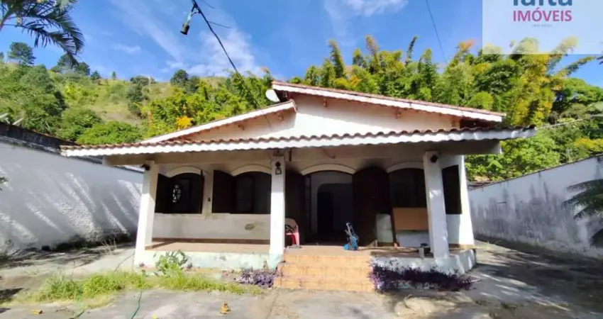 Oportunidade frente mar na enseada – ideal para investidores e construtores!