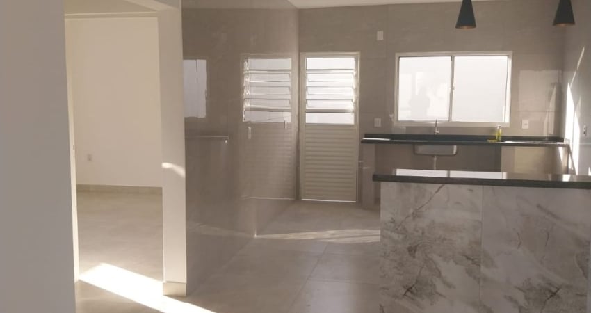 Casa com 2 quartos à venda na Avenida Marlene do Carmo Tulio, Jardim Boa Vista II, Araraquara