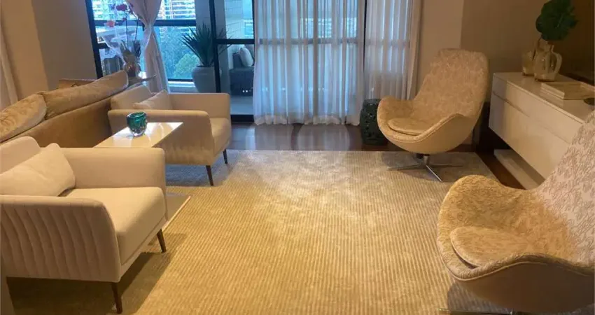 Apartamento com 3 quartos à venda em Jardim Morumbi - SP