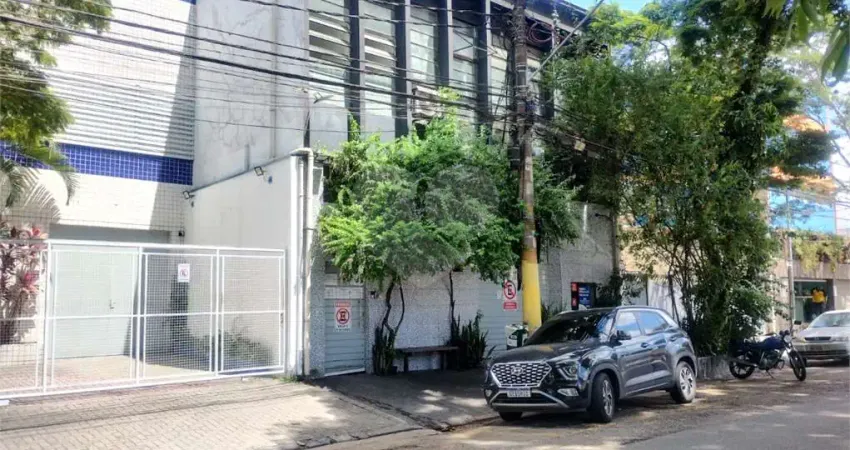 Prédio à venda na Horácio Vergueiro Rudge, Casa Verde, São Paulo