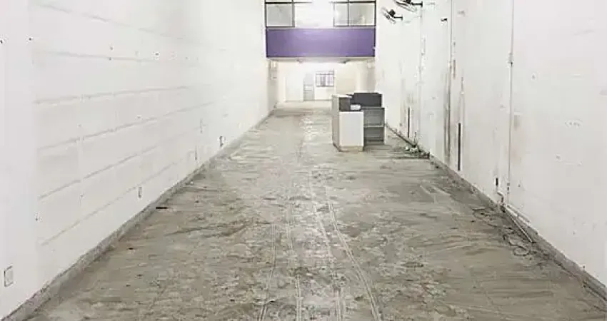Prédio inteiro à venda em Brás - SP